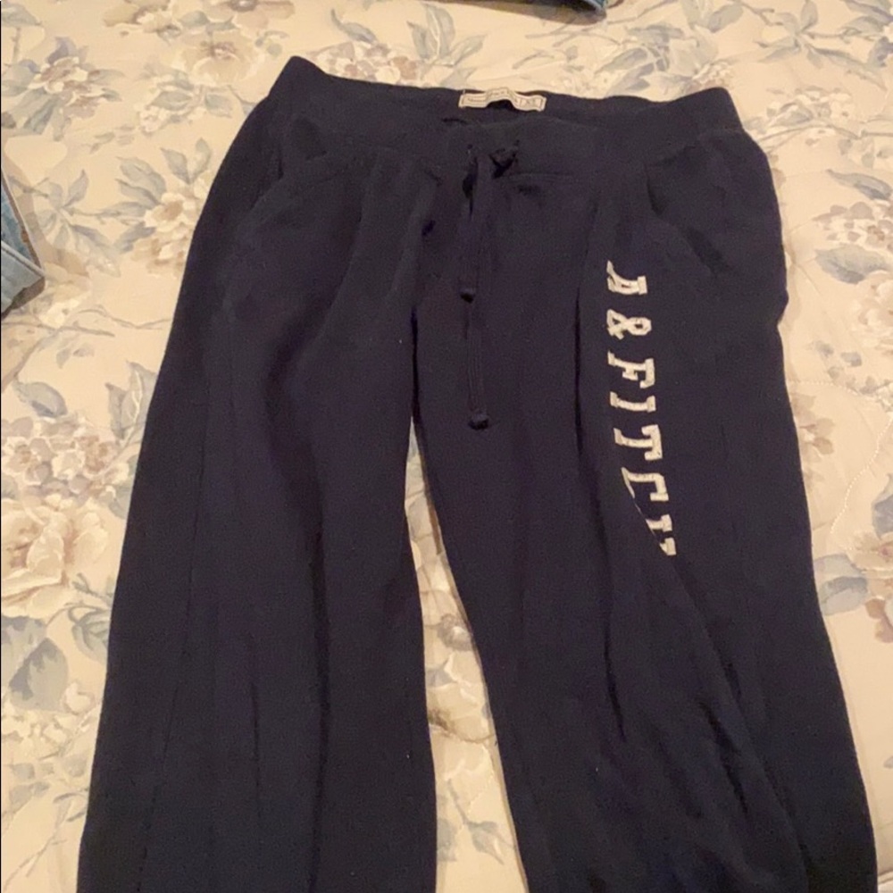 abercrombie navy sweats